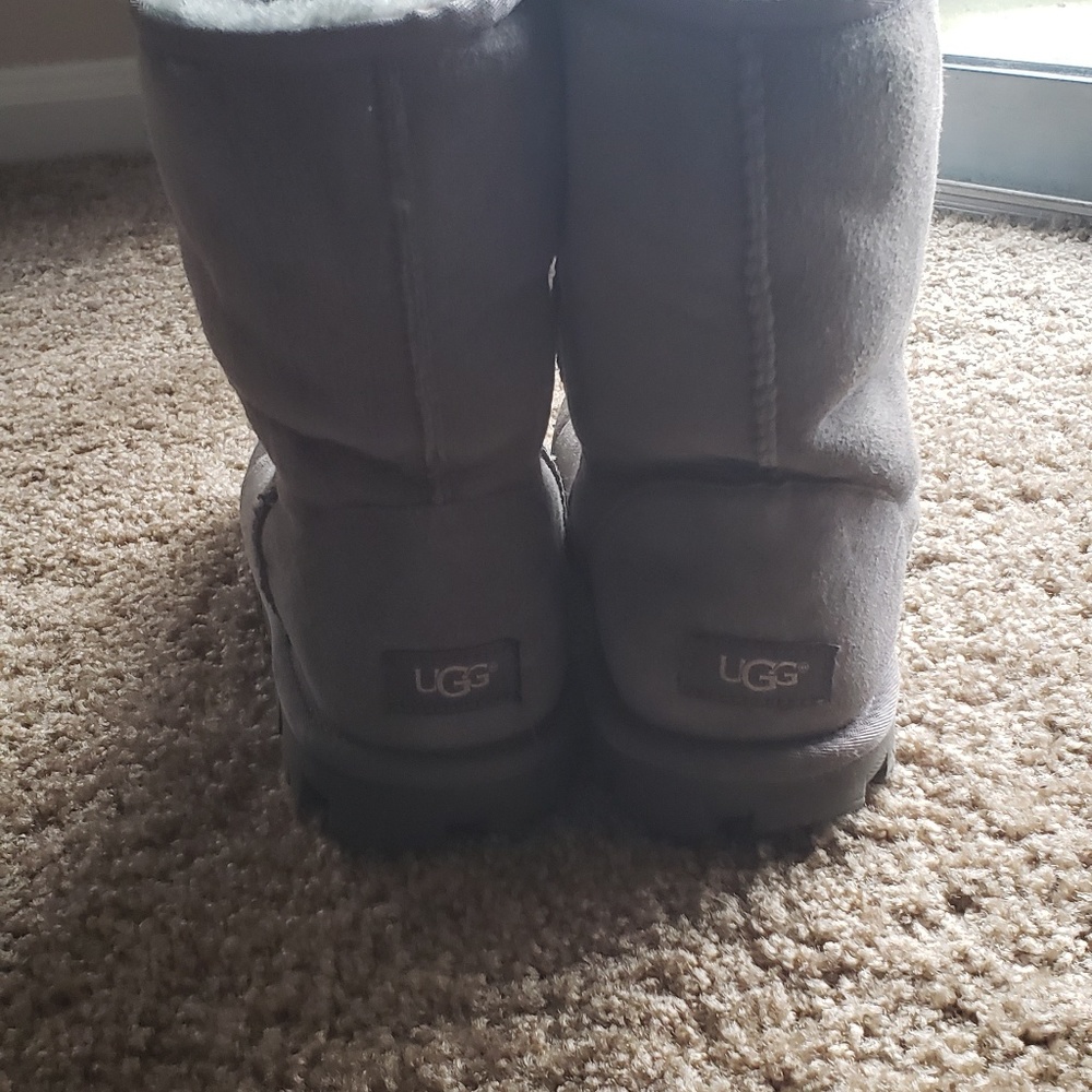 Classic Short II Boot - Picture 2 of 6